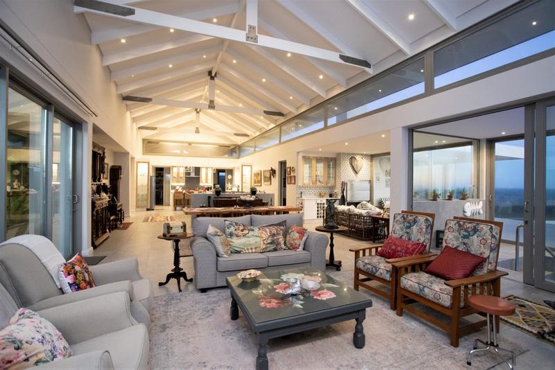 5 Bedroom Property for Sale in Pinnacle Point Golf Estate Western Cape
